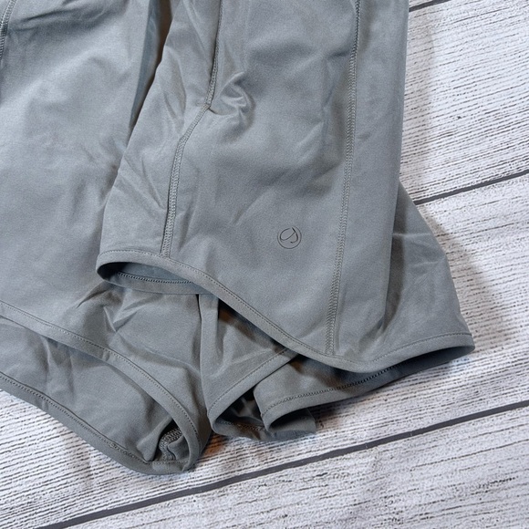 CRZ YOGA Women's Athletic Shorts in Gray - Picture 3 of 6